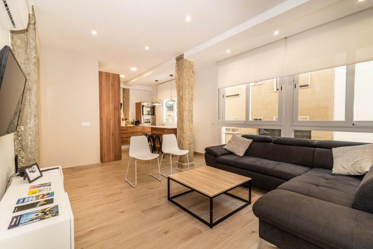 מאלגה Luxury Apartment Soho By Nagoa Homes מראה חיצוני תמונה