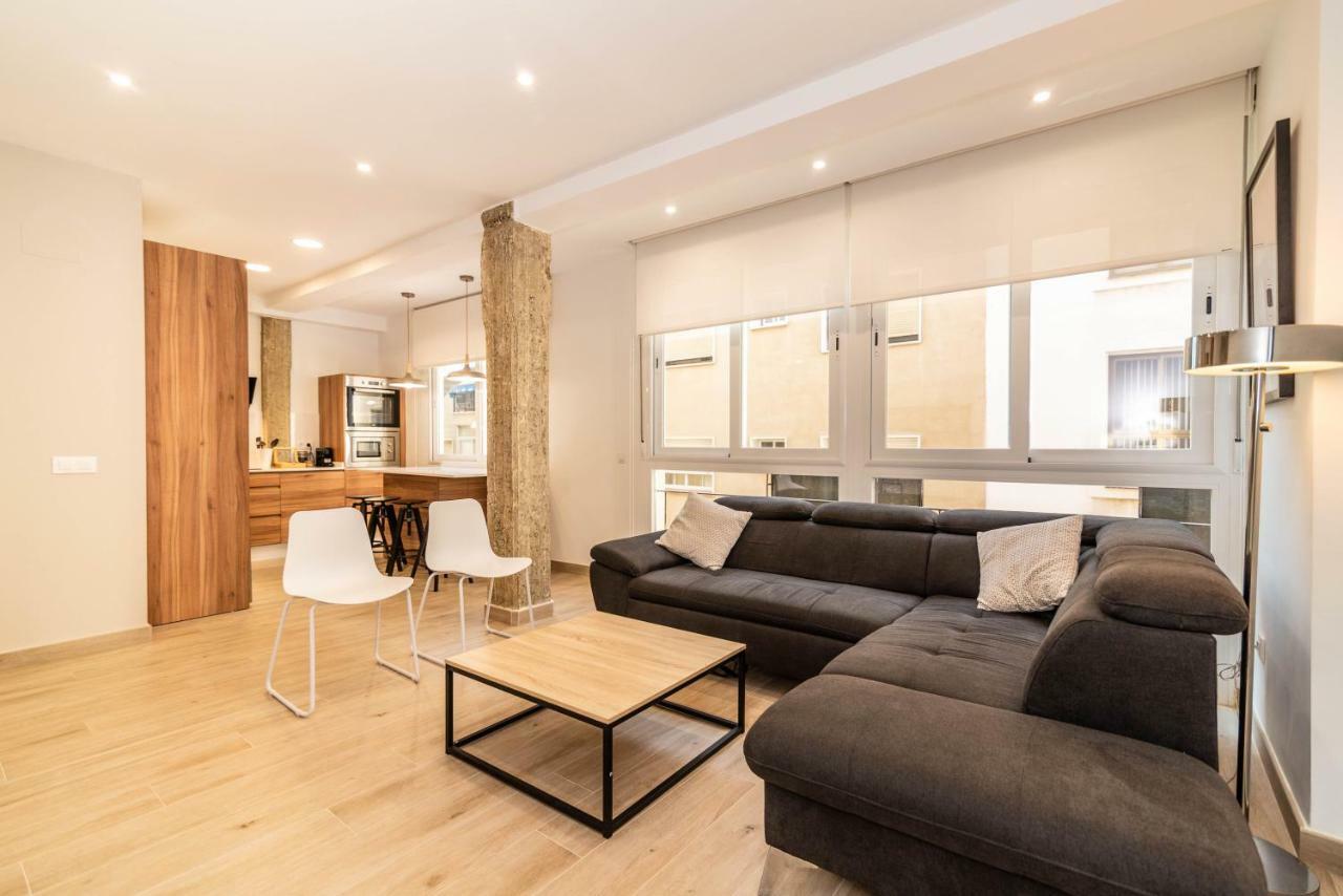 מאלגה Luxury Apartment Soho By Nagoa Homes מראה חיצוני תמונה