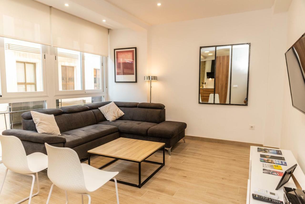 מאלגה Luxury Apartment Soho By Nagoa Homes מראה חיצוני תמונה